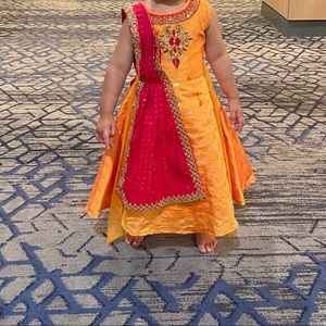 Kids lehanga choli duppata all in one heavy dress